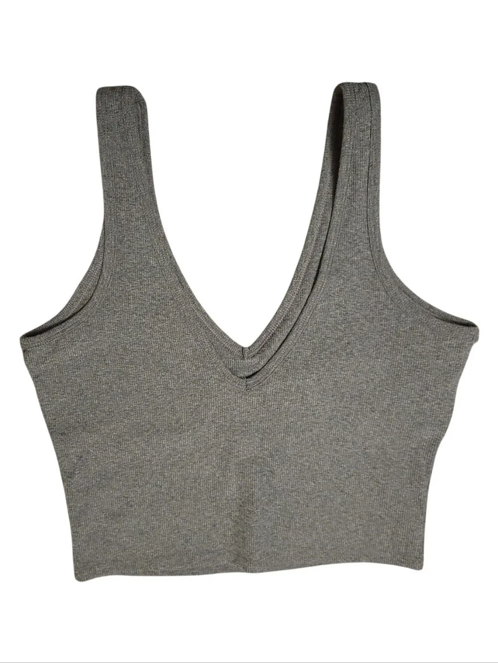 GAPfit V-Neck Ribbed Crop Tank with Shelf-bra Lining, Small - Picture 2 of 5